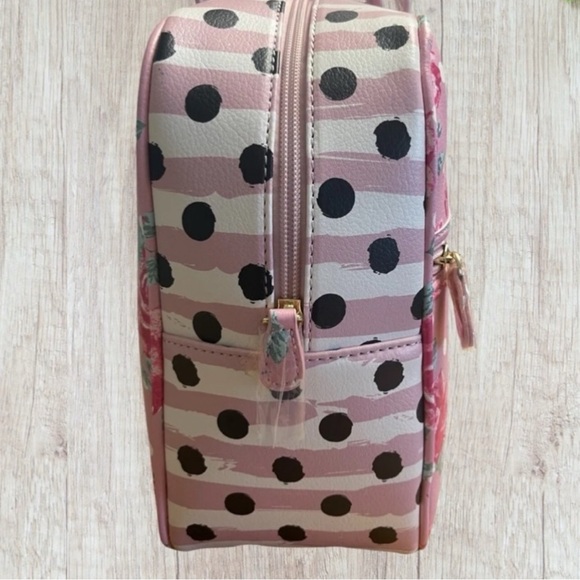 LUV BETSEY Weekender Cosmetic Bag Betsey Johnson Roses Polkadots Zebra Print - Picture 13 of 15